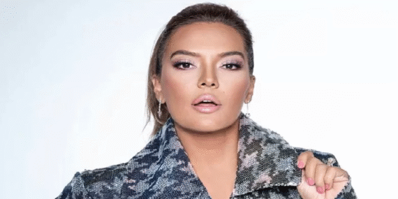 Demet Akalın’ın Hayatı – Demet Akalın Nereli? Kimdir?
